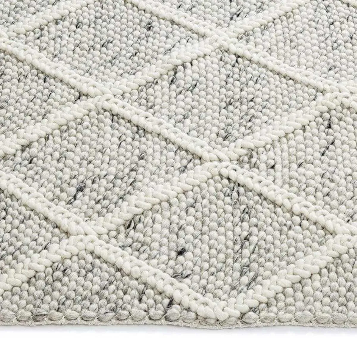 Anja Lattice Wool Rug