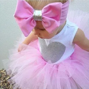 Baby Girls Clothing Set Sleeveless Heart Bodysuit Romper   Tutu Skirt   Headband 3pcs Outfit