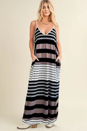 Casual Summer Striped Maxi Dress