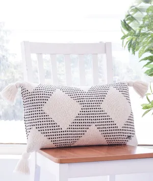 Diamond Check Cotton Knitted Decorative Natural & Black Color 12 x 20 Inches Pillow Covers
