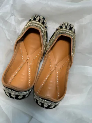 Embellished Hand crafted Mojaris - Dark Green