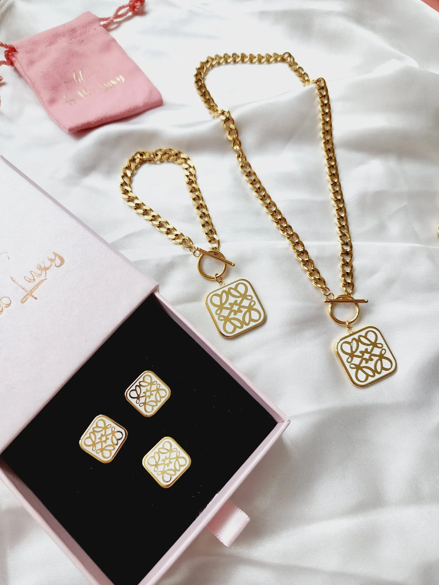 Geraldine 4 pieces Bundle