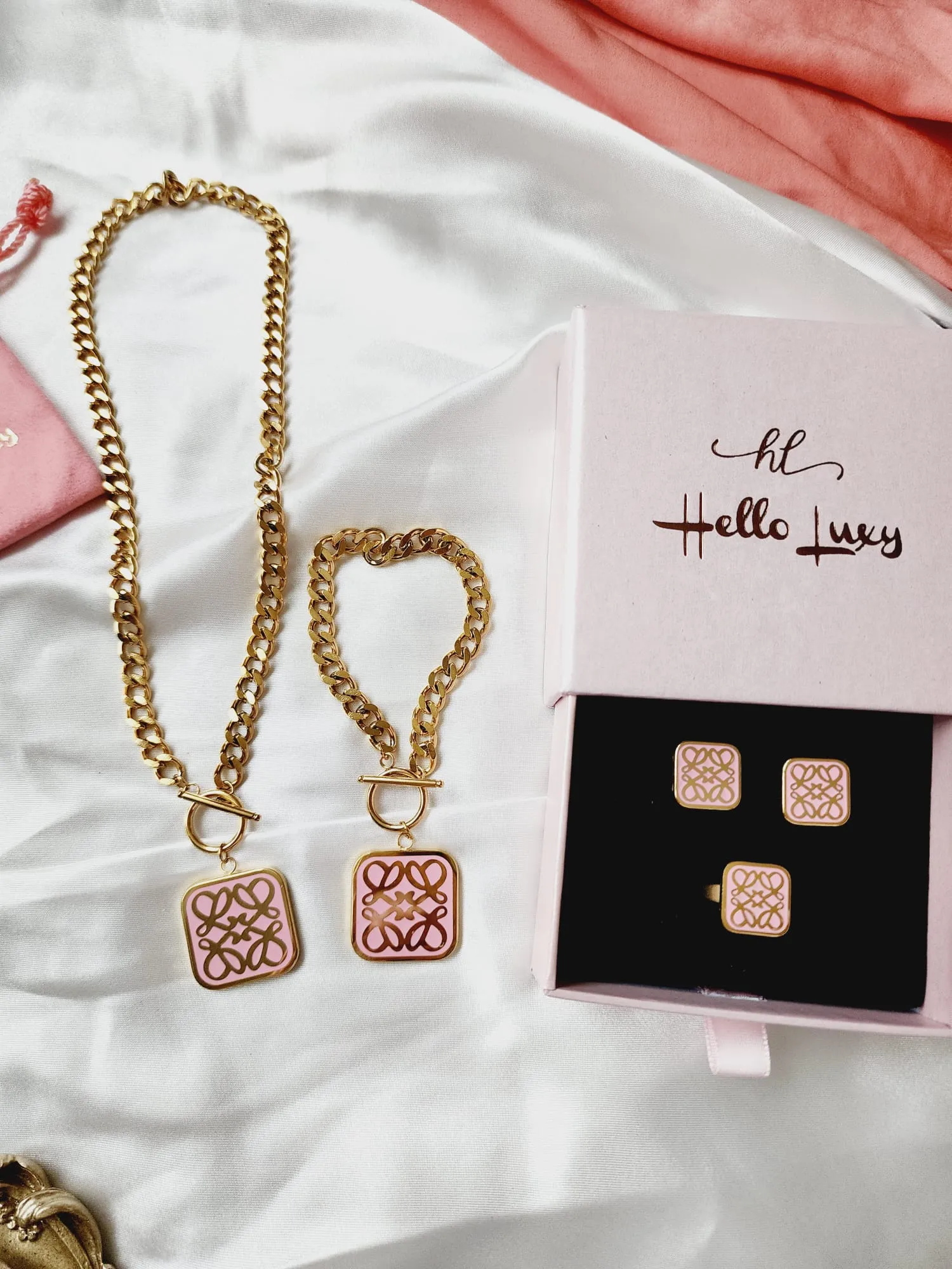 Geraldine 4 pieces Bundle