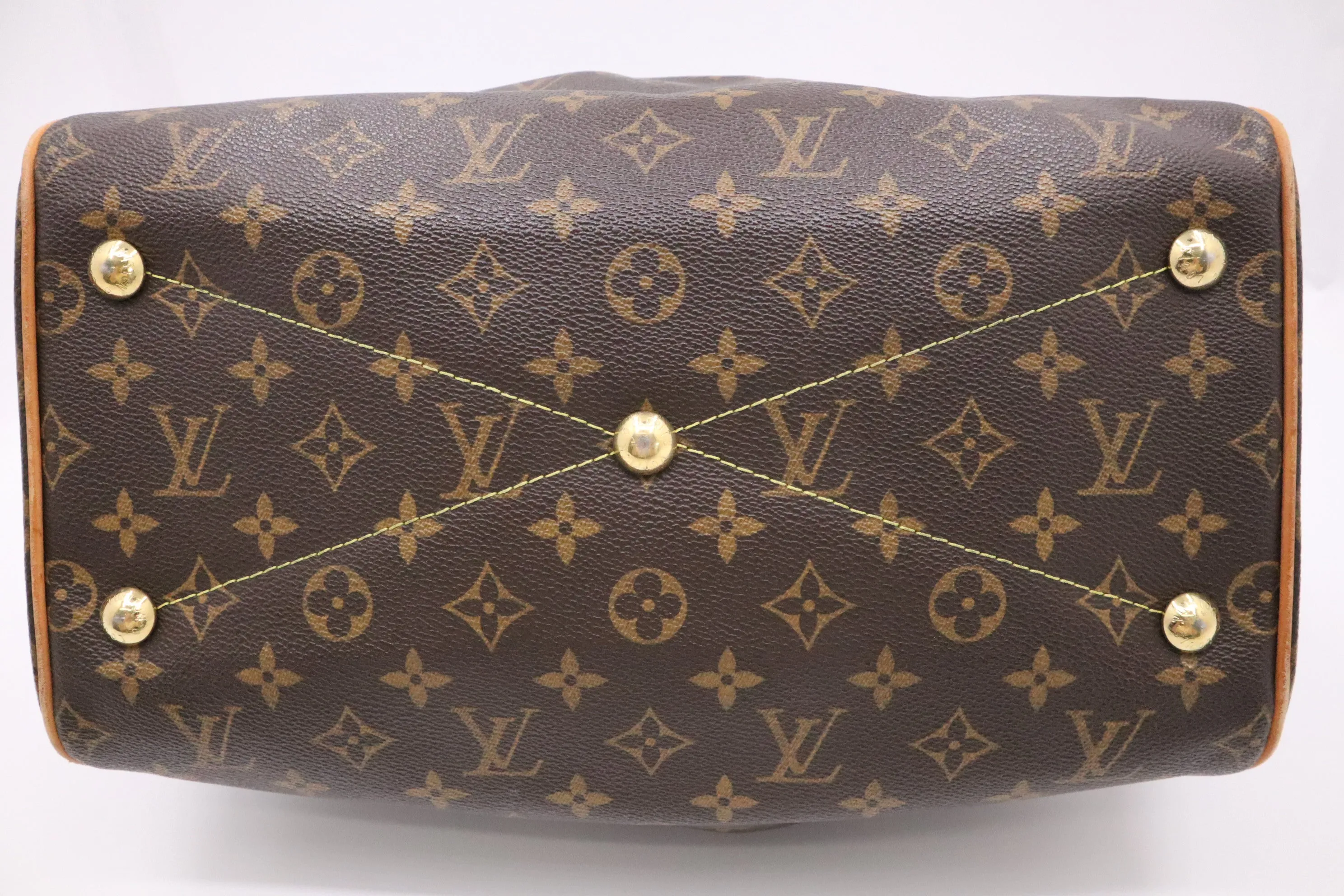 Louis Vuitton Tivoli GM in Monogram Canvas