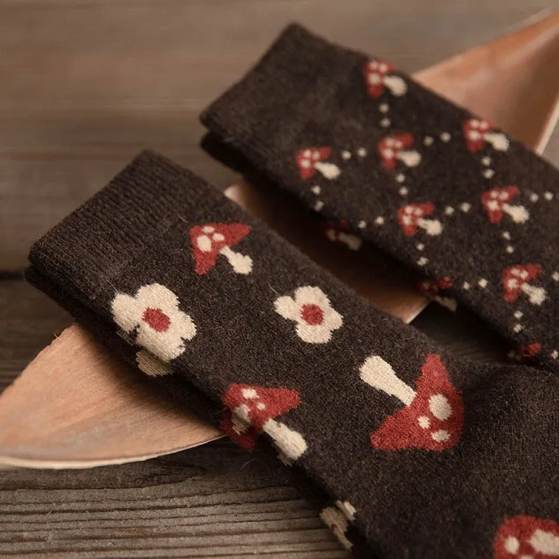 Preppy Style Warm Wool Winter Checkered Mushroom Socks
