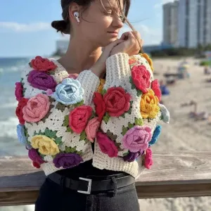 Short Fashion Vitage Out Flower Street Autumn New Splice Hollow Sweater