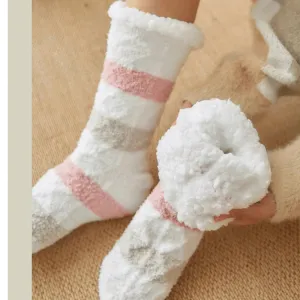 Sohiwoo Women Winter Socks Plus Thickened Floor Socks Warm Soft Woven Cashmere Mid-calf Socks Carpet Home Velvet Room Sleep Sock